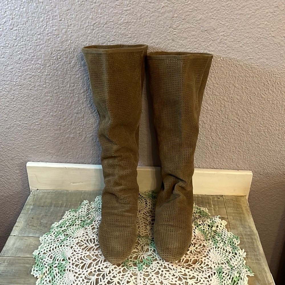 Stunning Sam Edelman Taupe Suede leather Mesh Tall Boots Sz 6.5💚